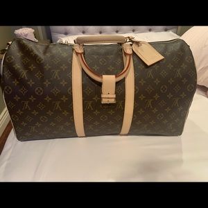 SOLD BRAND NEW Authentic LV KEEPALL BANDOULIÈRE 50
